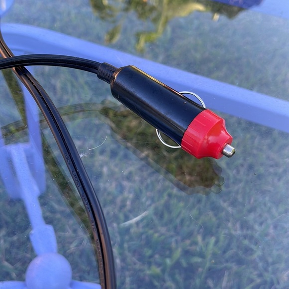 Mini fridge - Picture 2 of 5